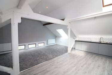 2 bed flat, 147 Carlton Road, St Anns, Nottingham, NG32AL - Image 4